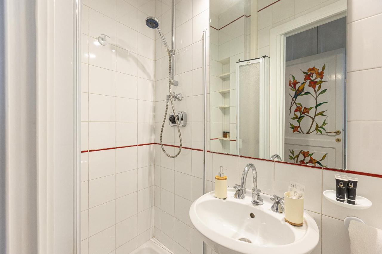 Amazing Historical Apartment - Jewish Ghetto Rome Exterior photo